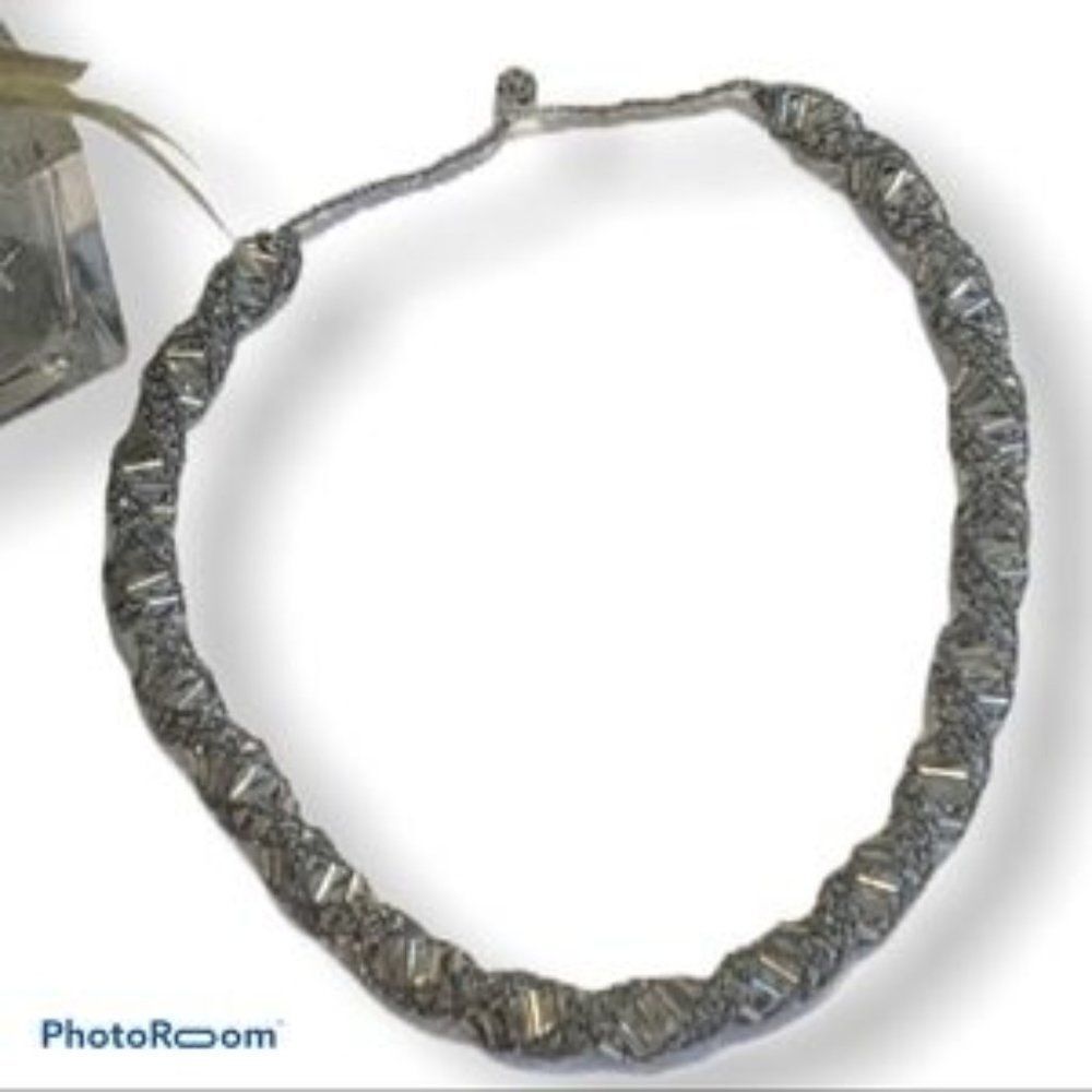Hand beaded clear twist necklace